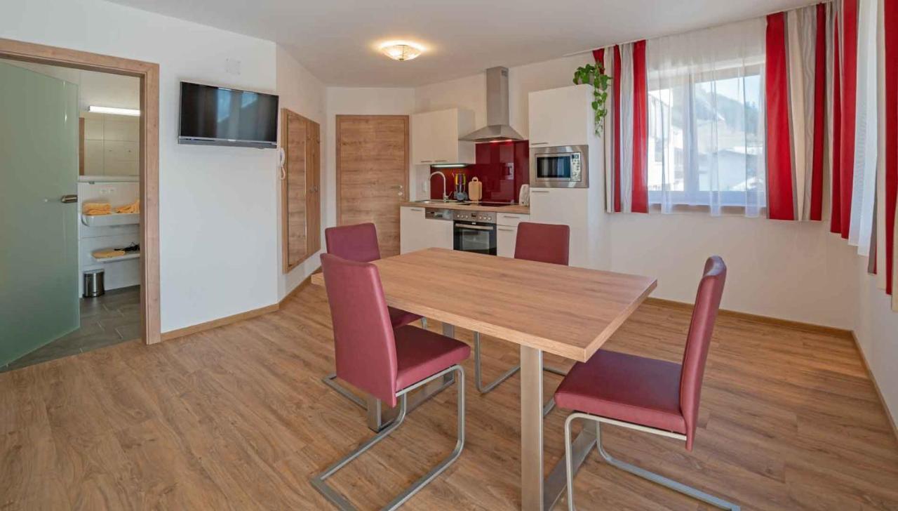 Haus Schluder - Familie Stanitzer Hotel Weissensee Eksteriør billede