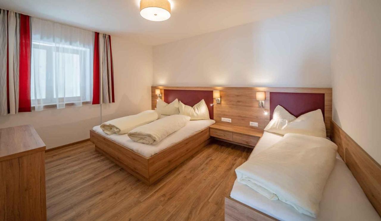 Haus Schluder - Familie Stanitzer Hotel Weissensee Eksteriør billede