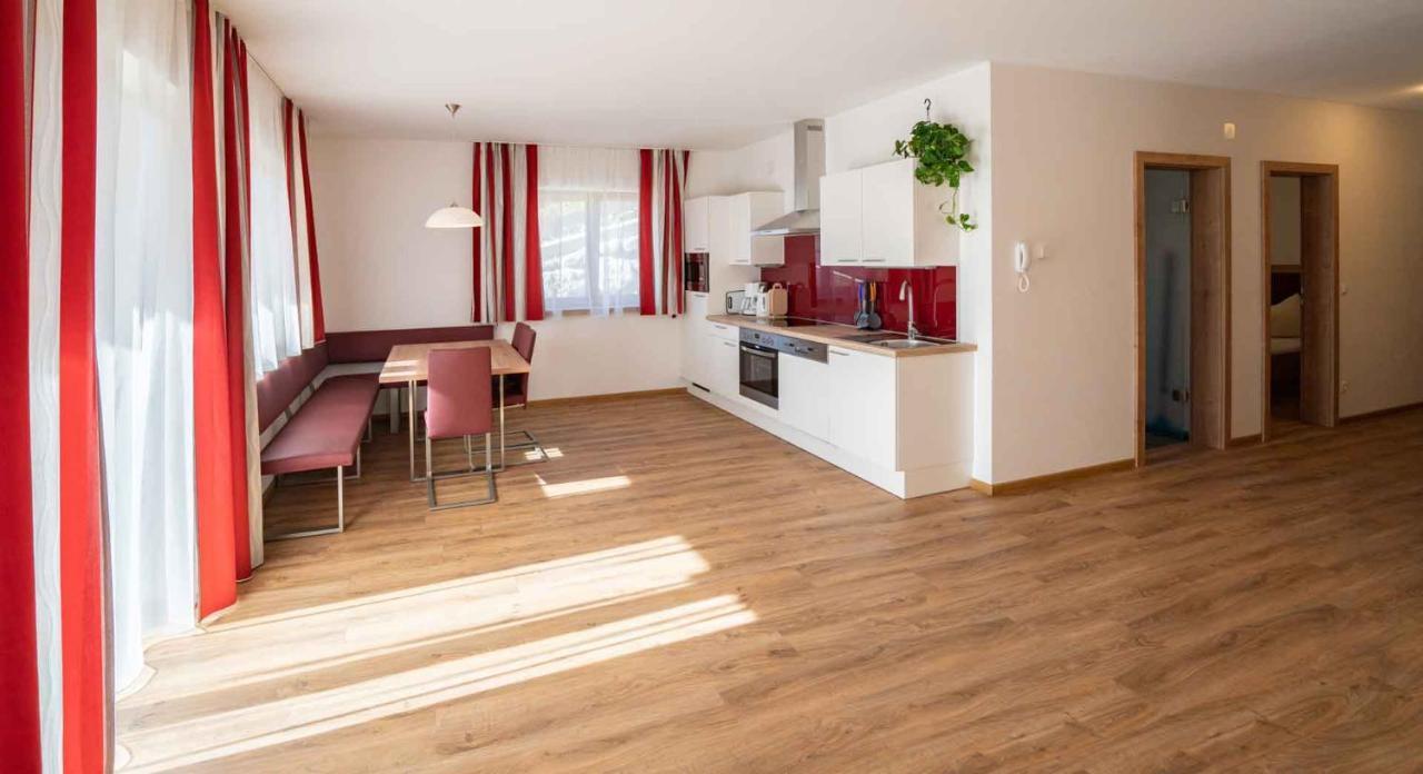 Haus Schluder - Familie Stanitzer Hotel Weissensee Eksteriør billede